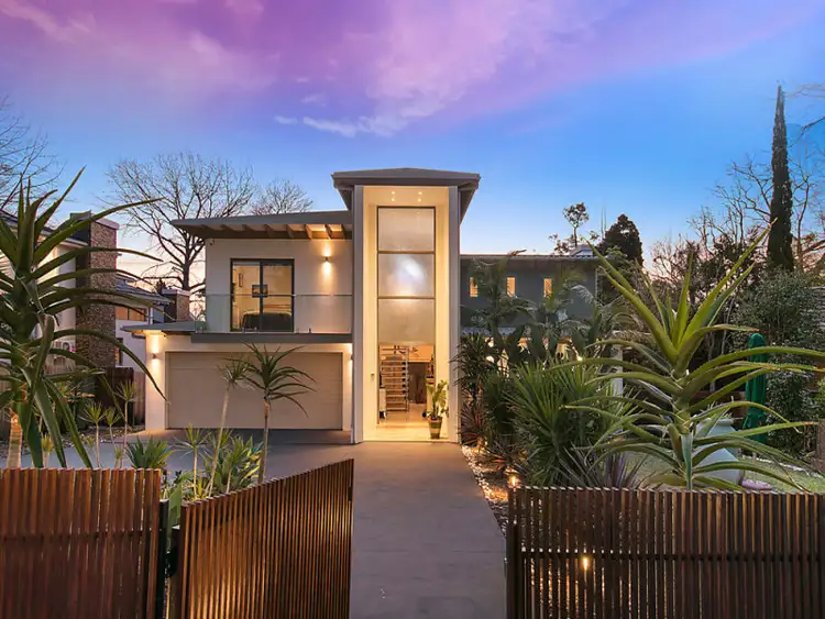 46 Benaroon Avenue, St Ives NSW 2075