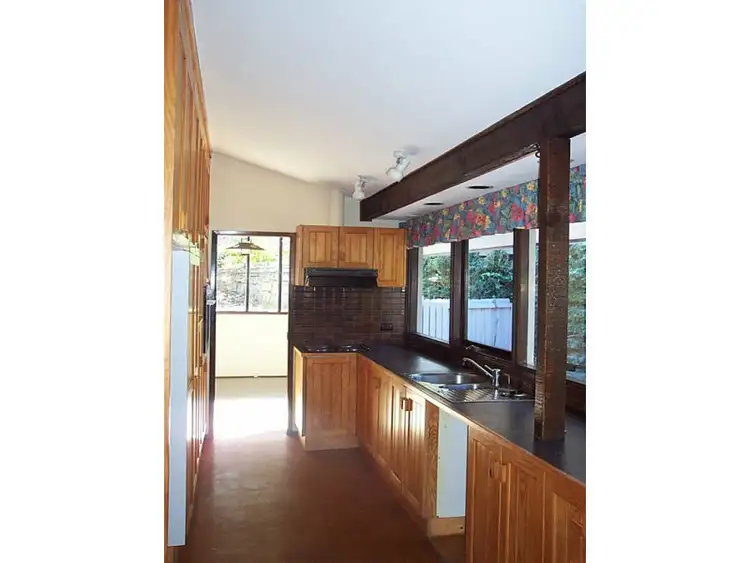 Fourth view of Homely house listing, 10 Windsor Place, St Ives NSW 2075
