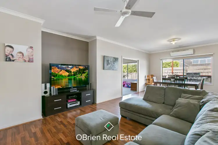 Third view of Homely house listing, 7 Lyrebird Avenue, Pakenham VIC 3810