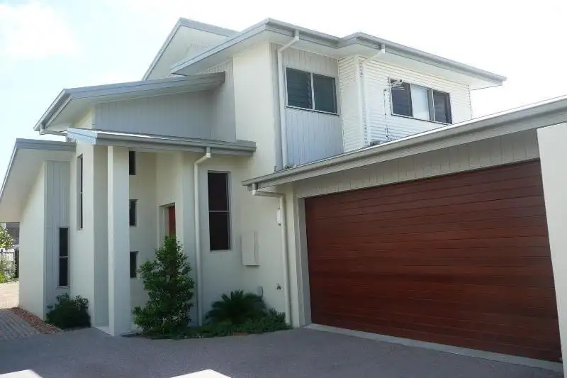 Main view of Homely semi-detached listing, 2/2 Ebony Court, Casuarina NSW 2487