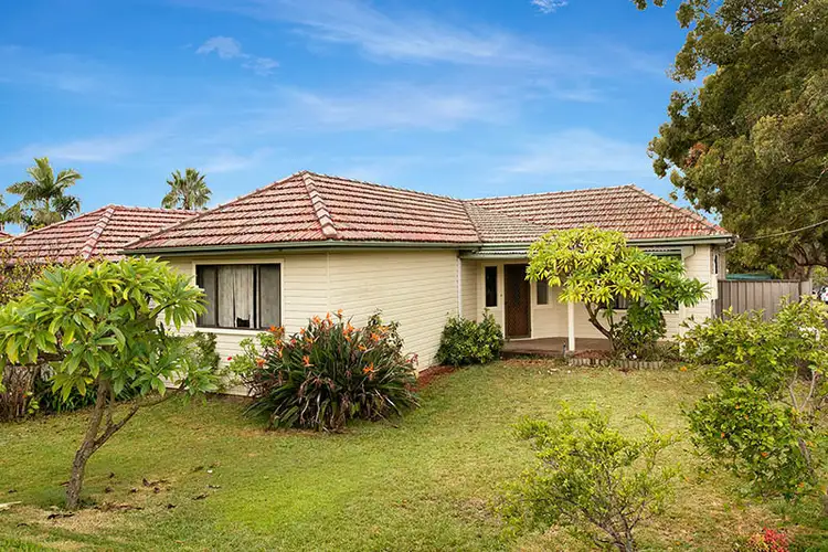 84 Wolger Street, Como NSW 2226