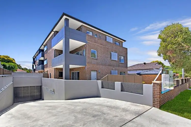 8/38 Clyde Street, Croydon Park NSW 2133