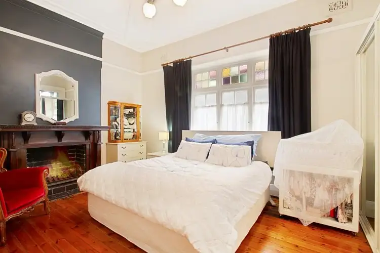 2/293 Ernest Street, Neutral Bay NSW 2089