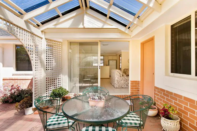42 Tulip Way, Woonona NSW 2517