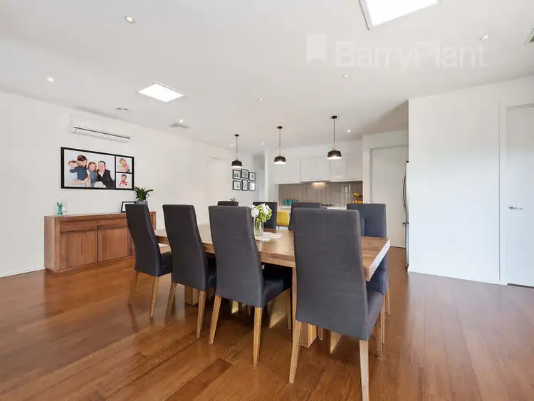 Fifth view of Homely unit listing, 2/3 Cassia Court, Wantirna VIC 3152