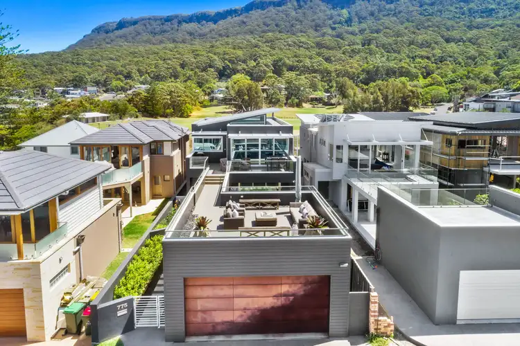 775 Lawrence Hargrave Drive, Coledale NSW 2515