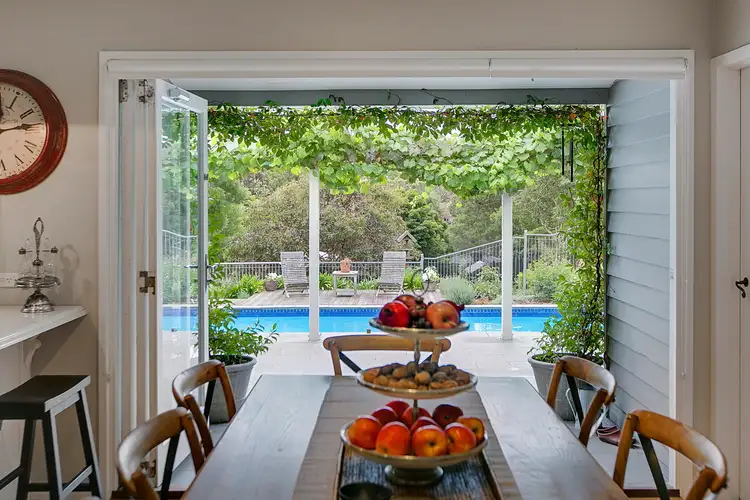 85 Winona Road, Mount Eliza VIC 3930