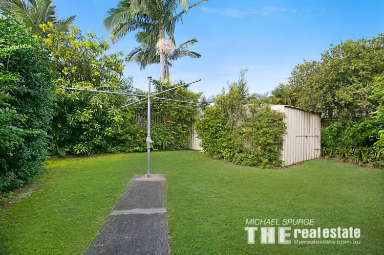 1/25 Chainey Avenue, Miami QLD 4220