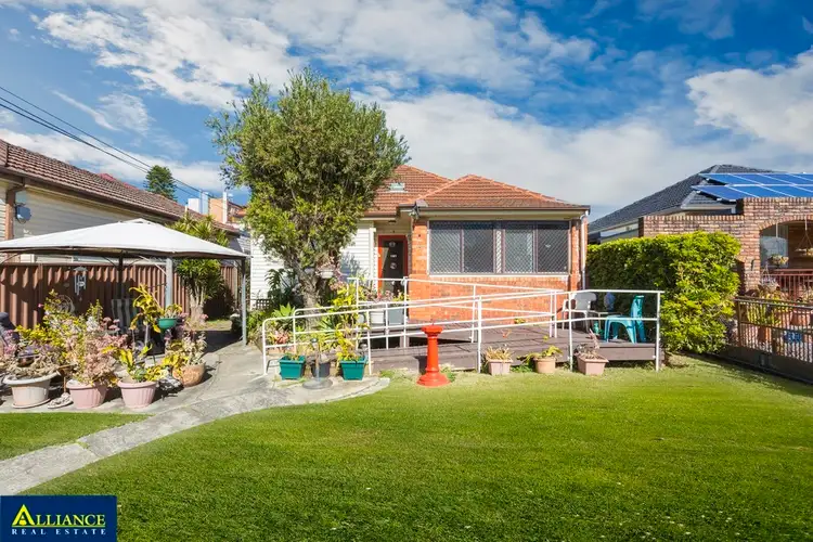 9 Sherlock Avenue, Panania NSW 2213