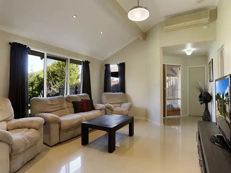 Sixth view of Homely house listing, 4 The Outlook, Somerville VIC 3912