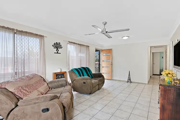 Second view of Homely house listing, 4 Madigan Court, Boronia Heights QLD 4124