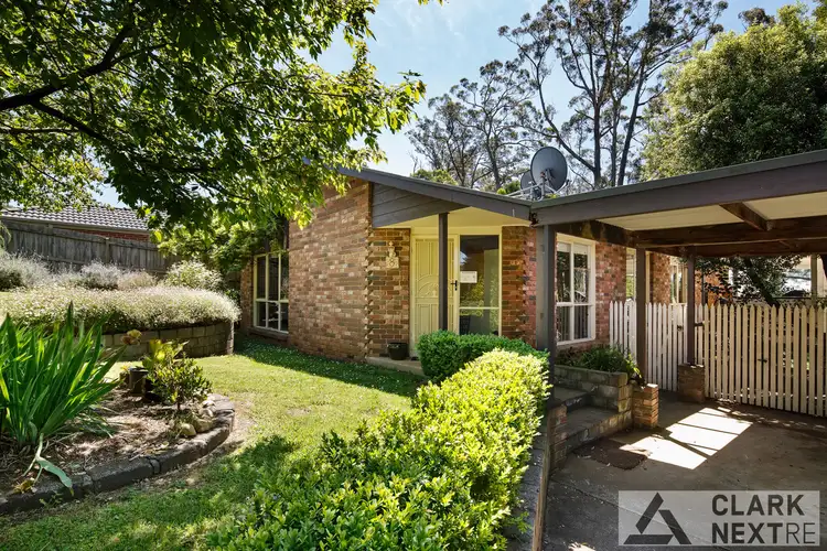 8 Andrew Court, Drouin VIC 3818