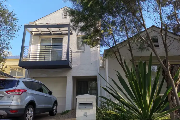 4 Egerszegi Avenue, Newington NSW 2127