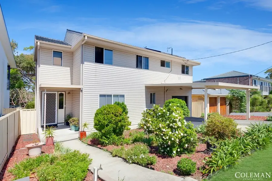 Main view of Homely house listing, 11 Woodlawn Drive, Budgewoi NSW 2262