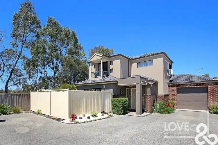 7/13 View Grand Boulevard, Epping VIC 3076