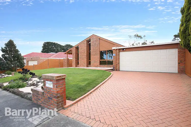 5 Landsdale Crescent, Wantirna South VIC 3152