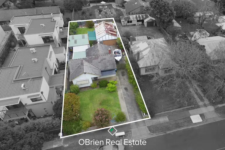 Second view of Homely house listing, 32 Sheridan Avenue, Frankston VIC 3199