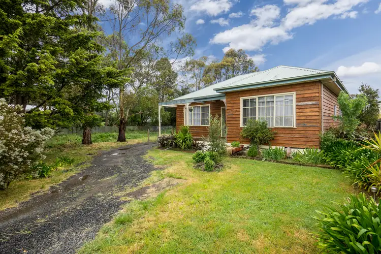 3 Steiglitz Street, Ballan VIC 3342
