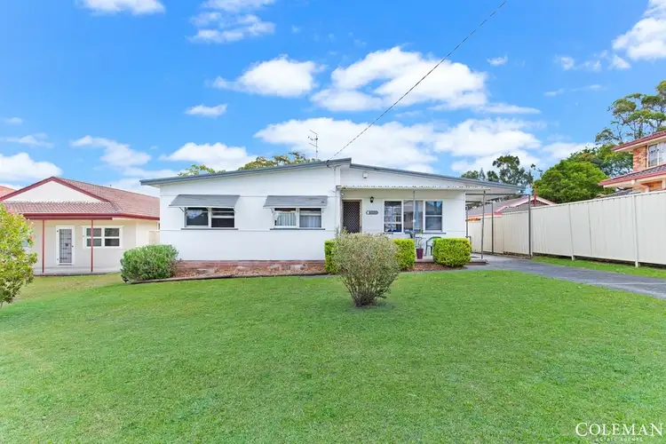 20 Holmes Avenue, Toukley NSW 2263