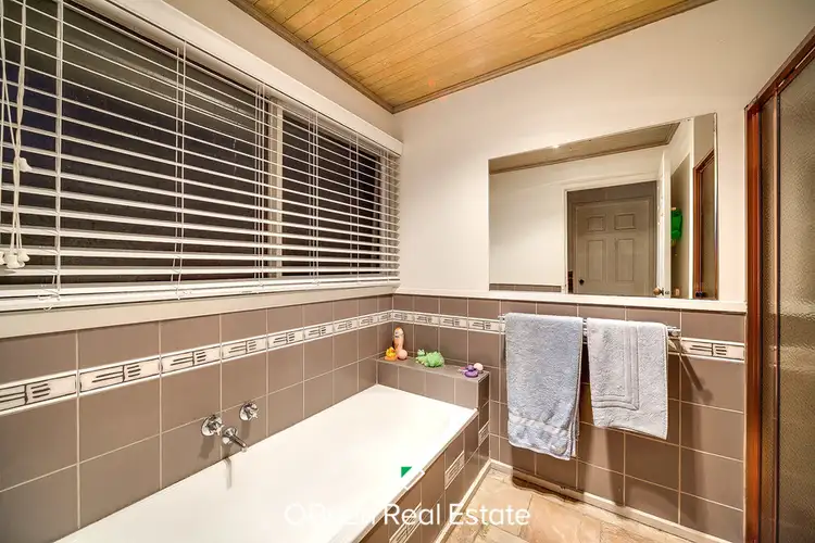 Sixth view of Homely house listing, 4 Cormorant Close, Blind Bight VIC 3980