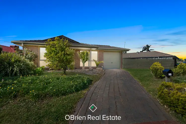 26 Girvan Circuit, Endeavour Hills VIC 3802