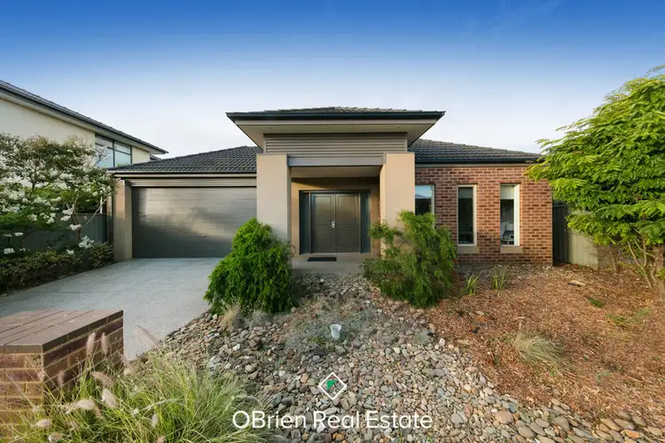 Second view of Homely house listing, 11 Sandpiper Close, Pakenham VIC 3810