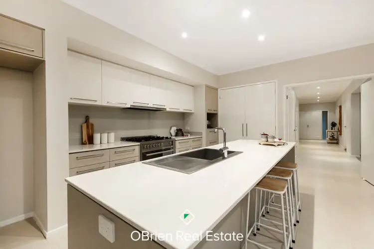 Fifth view of Homely house listing, 11 Sandpiper Close, Pakenham VIC 3810