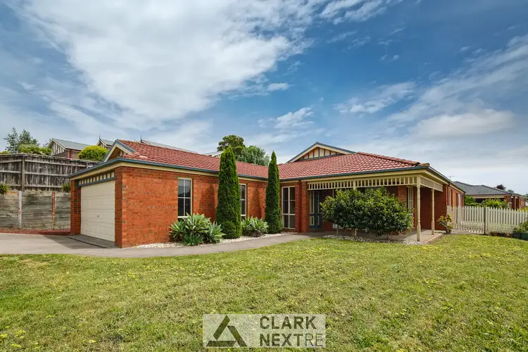 11 Deakin Court, Warragul VIC 3820