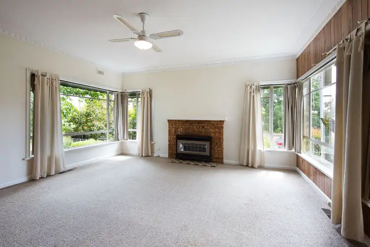 Third view of Homely house listing, 8 Rowe Street, Castlemaine VIC 3450