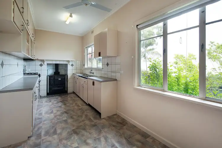Fourth view of Homely house listing, 8 Rowe Street, Castlemaine VIC 3450