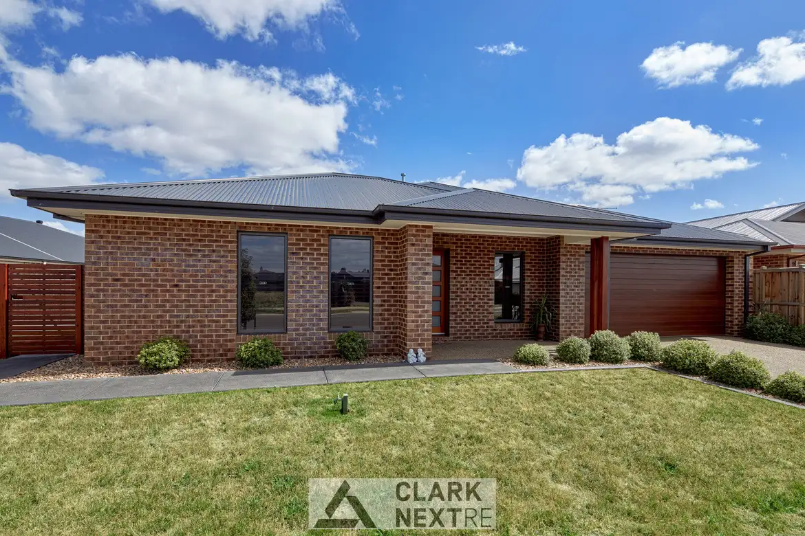 Main view of Homely house listing, 141 Twin Ranges Drive, Warragul VIC 3820
