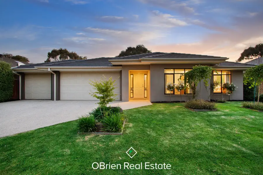 Main view of Homely house listing, 8 Commonwealth Terrace, Sandhurst VIC 3977