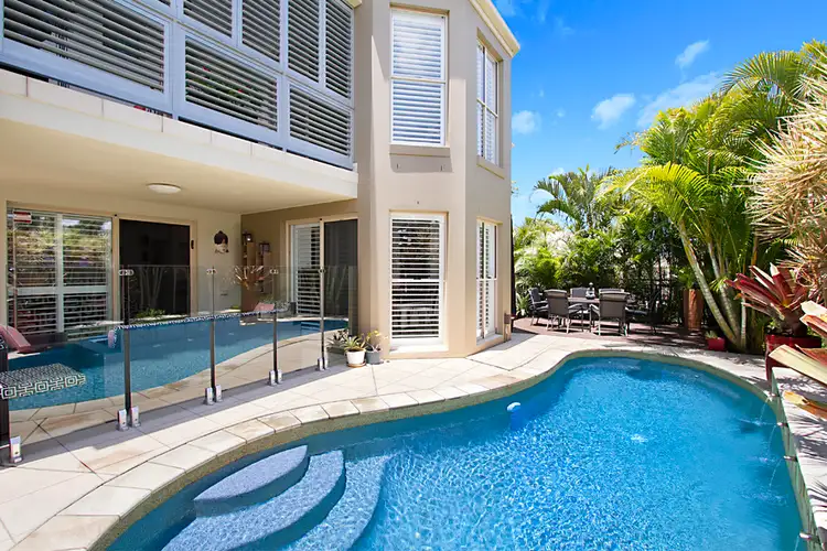 21 Comore Drive, Varsity Lakes QLD 4227