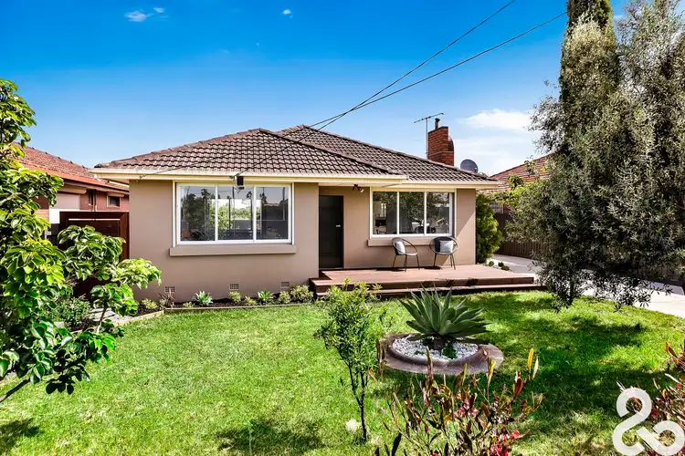 273 Mahoneys Road, Reservoir VIC 3073