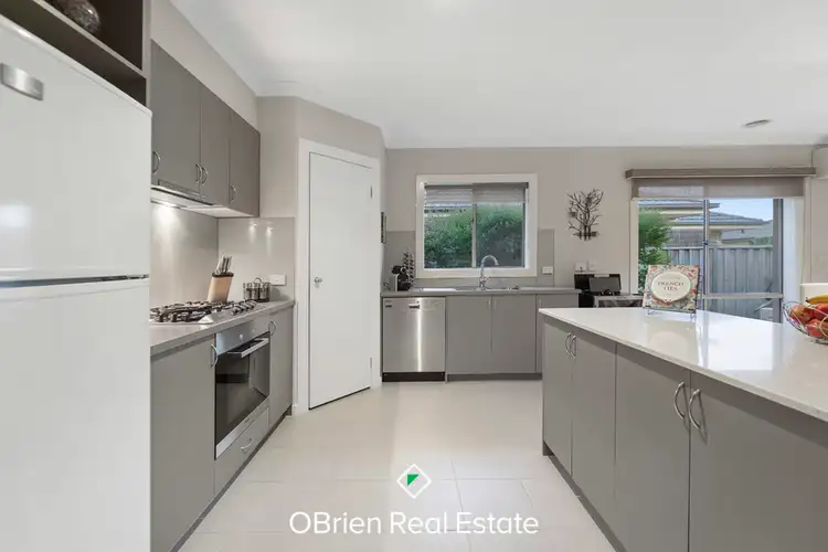 Second view of Homely house listing, 10 Flinders Chase, Sandhurst VIC 3977