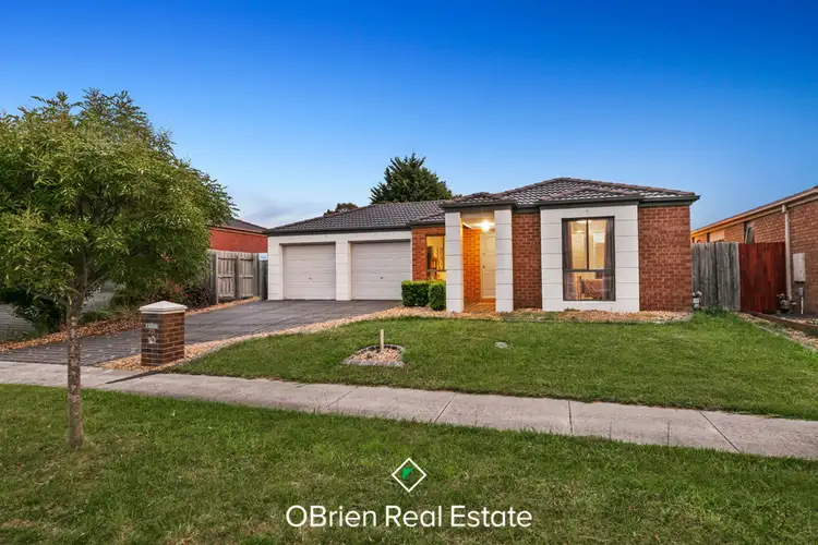20 Sing Crescent, Berwick VIC 3806