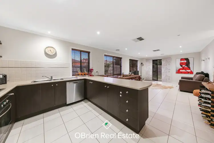 Fifth view of Homely house listing, 20 Sing Crescent, Berwick VIC 3806