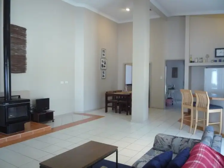 15 Lavender Court, Dianella WA 6059