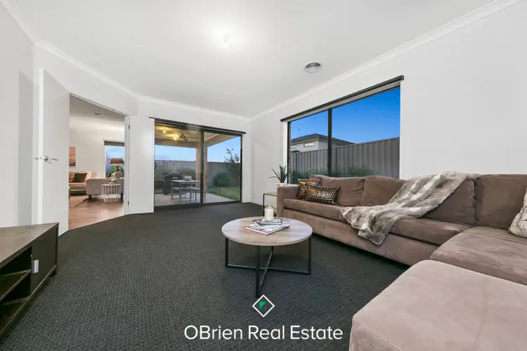 Fifth view of Homely house listing, 5 Christie Court, Pakenham VIC 3810