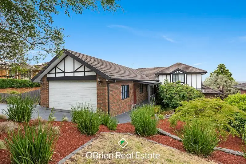 Main view of Homely house listing, 5 Edrington Park Drive, Berwick VIC 3806