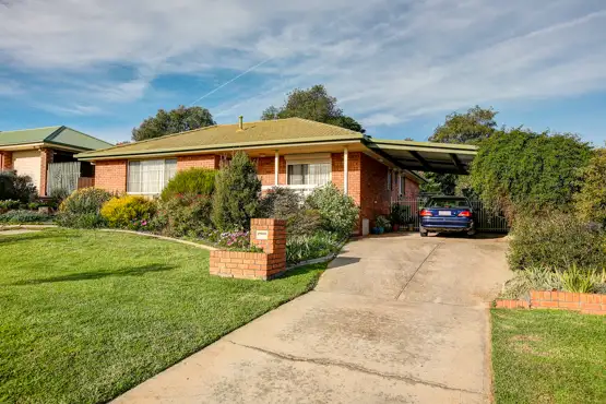14 Milos Boulevard, Wodonga VIC 3690