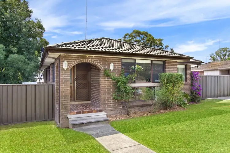 3 Rosella Place, Cranebrook NSW 2749