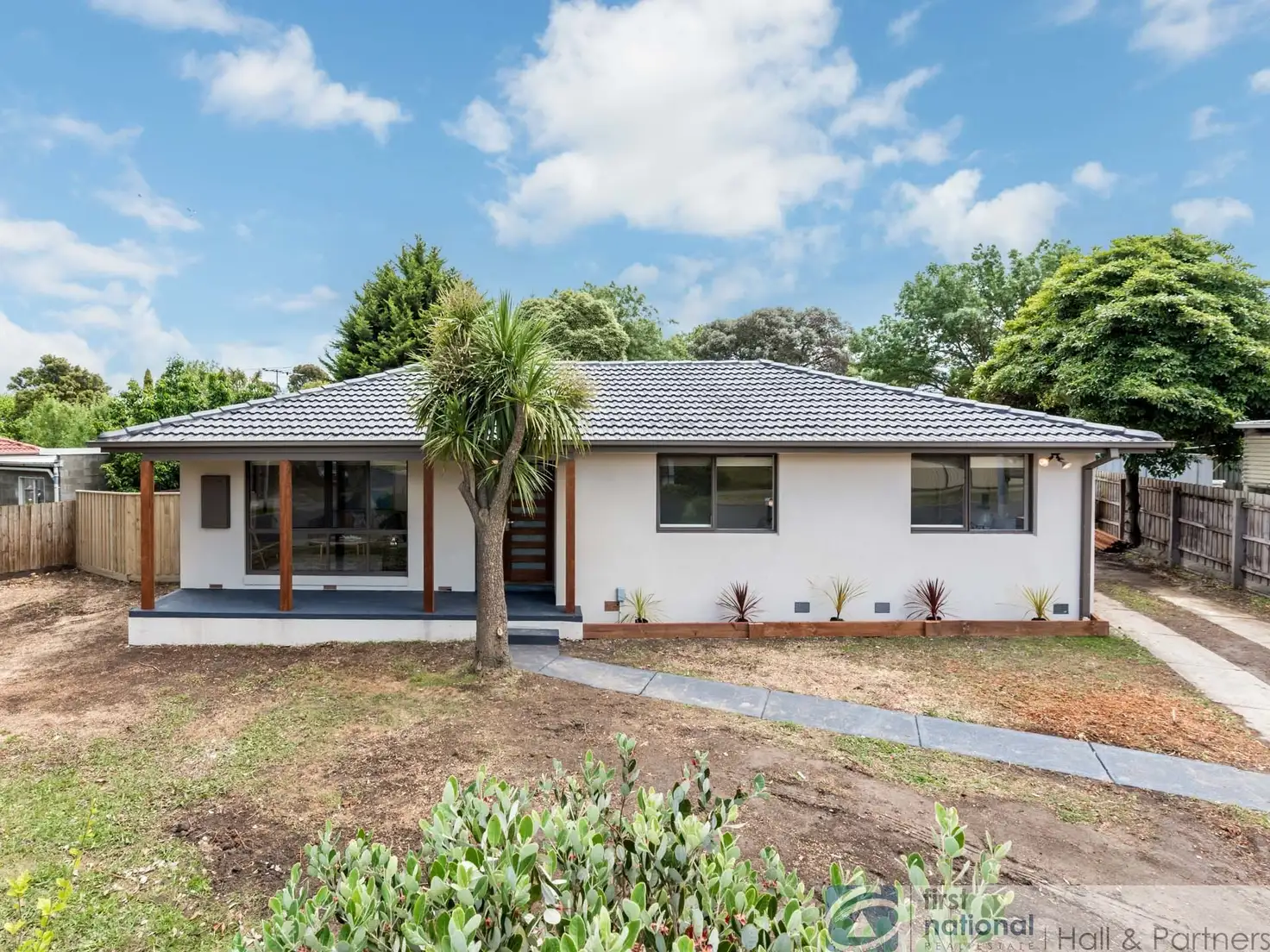 Main view of Homely house listing, 11 Heathmere Crescent, Endeavour Hills VIC 3802