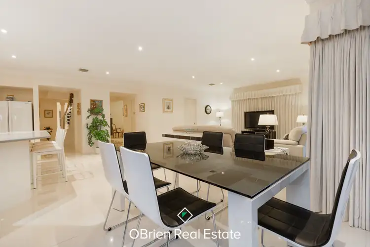 Fifth view of Homely house listing, 7 The Oval, Berwick VIC 3806