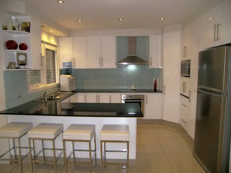 11/519 Burwood Road