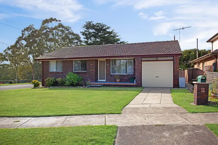 1 Mullard Close, Shortland NSW 2307
