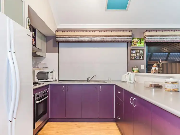 Sixth view of Homely house listing, 10 Santarosa Way, Stirling WA 6021