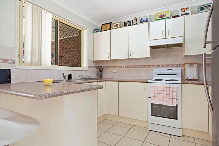 Third view of Homely villa listing, 4/6 Louisa Avenue, Highfields NSW 2289