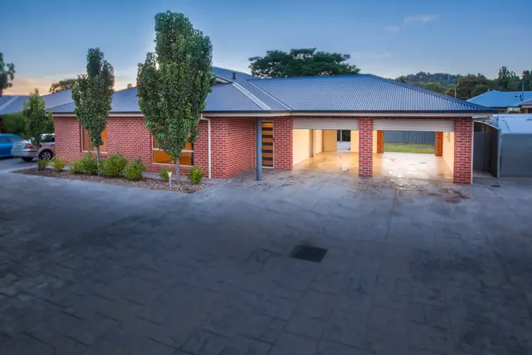 Main view of Homely townhouse listing, 5/ 585 Livermore Street, Lavington NSW 2641