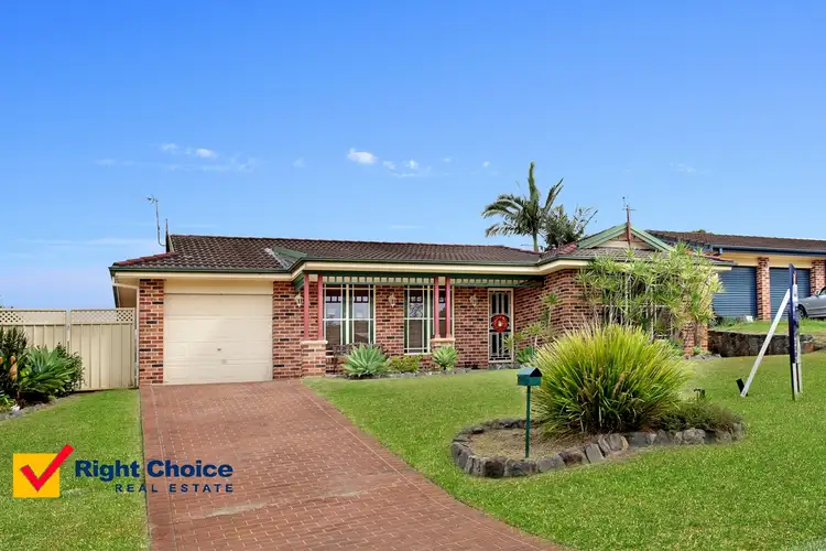 14 Richmond Place, Albion Park NSW 2527